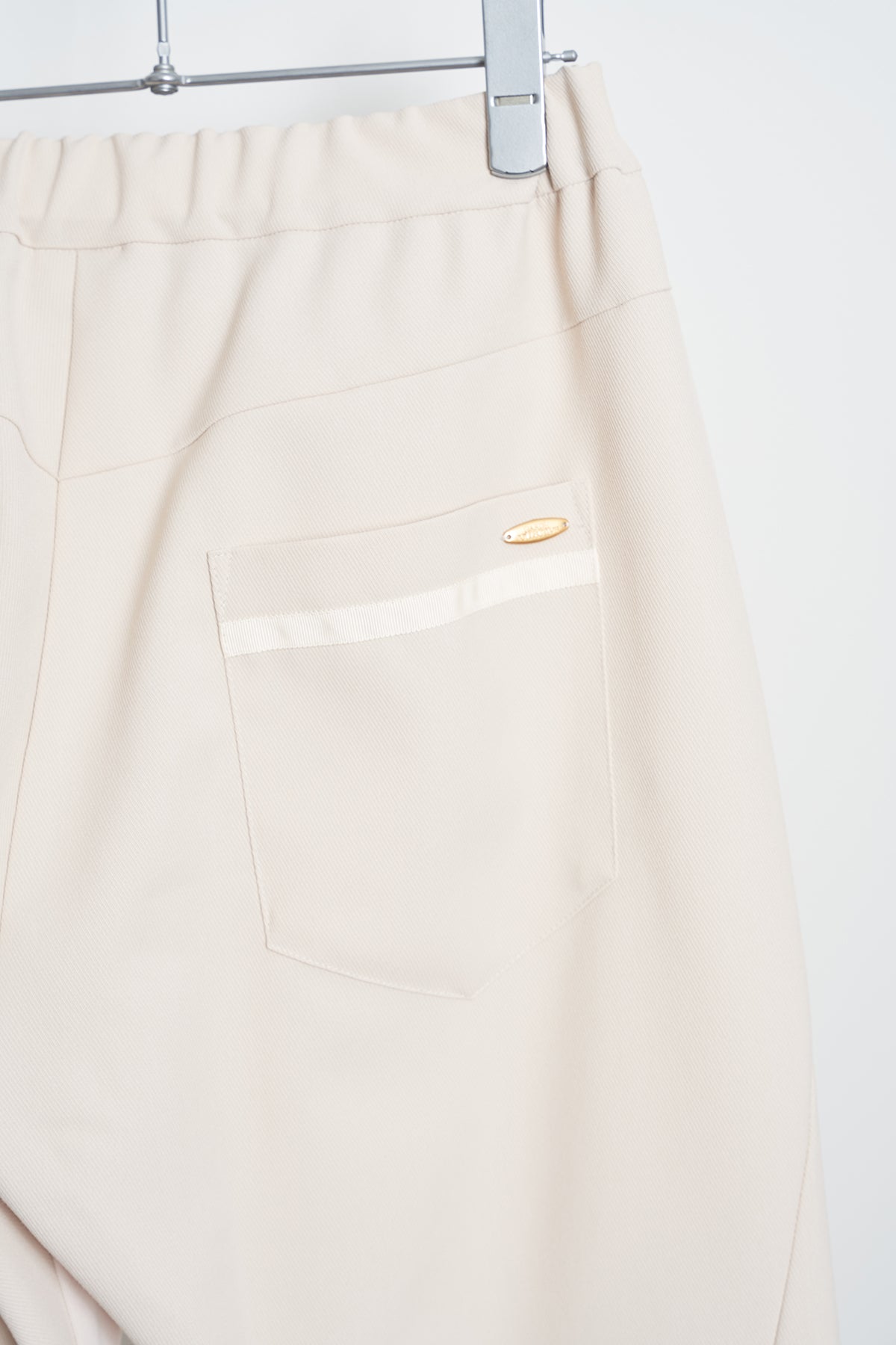 エアロカルゼストレッチパンツ