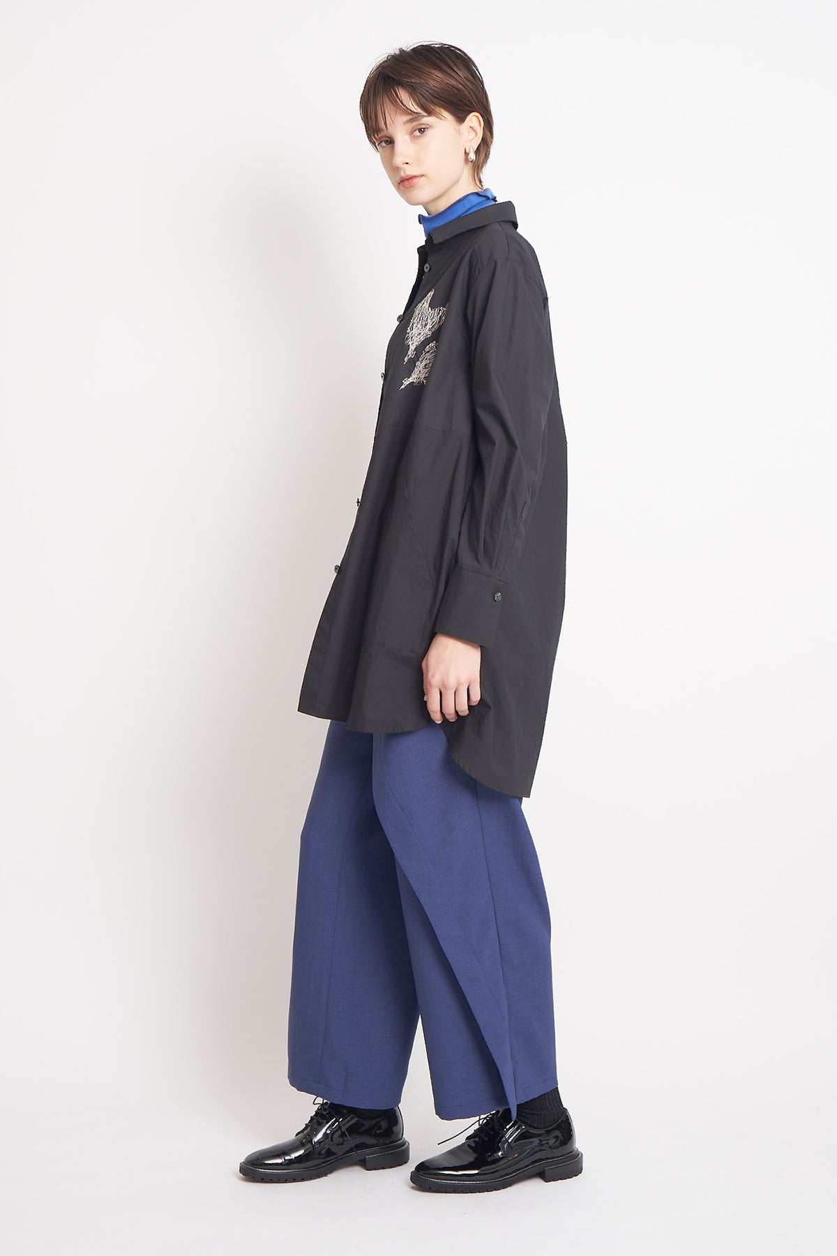 ハートペア刺繍ロングシャツ