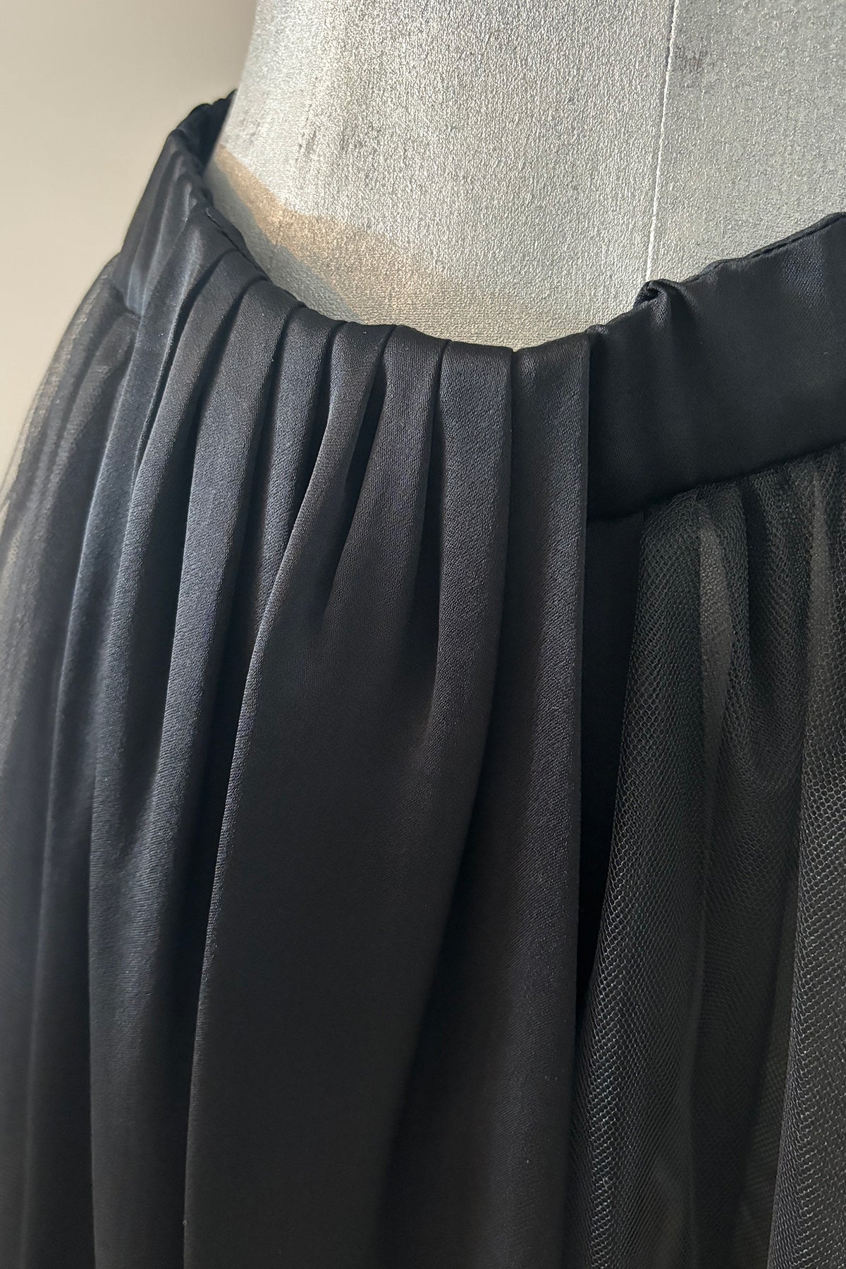 Sample SALE 2wayシアーチュールスカート