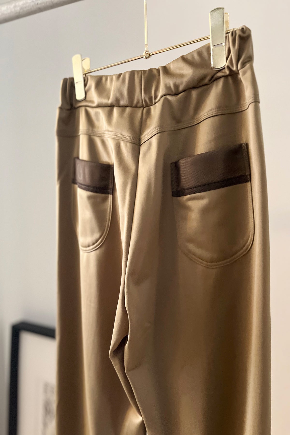 アーカイブ SALE - UP TO 60% OFF -