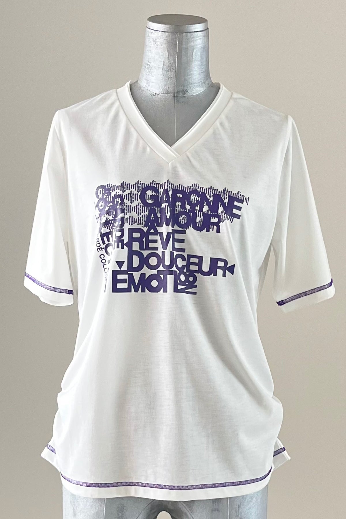 コンセプトロゴプリントTシャツ
