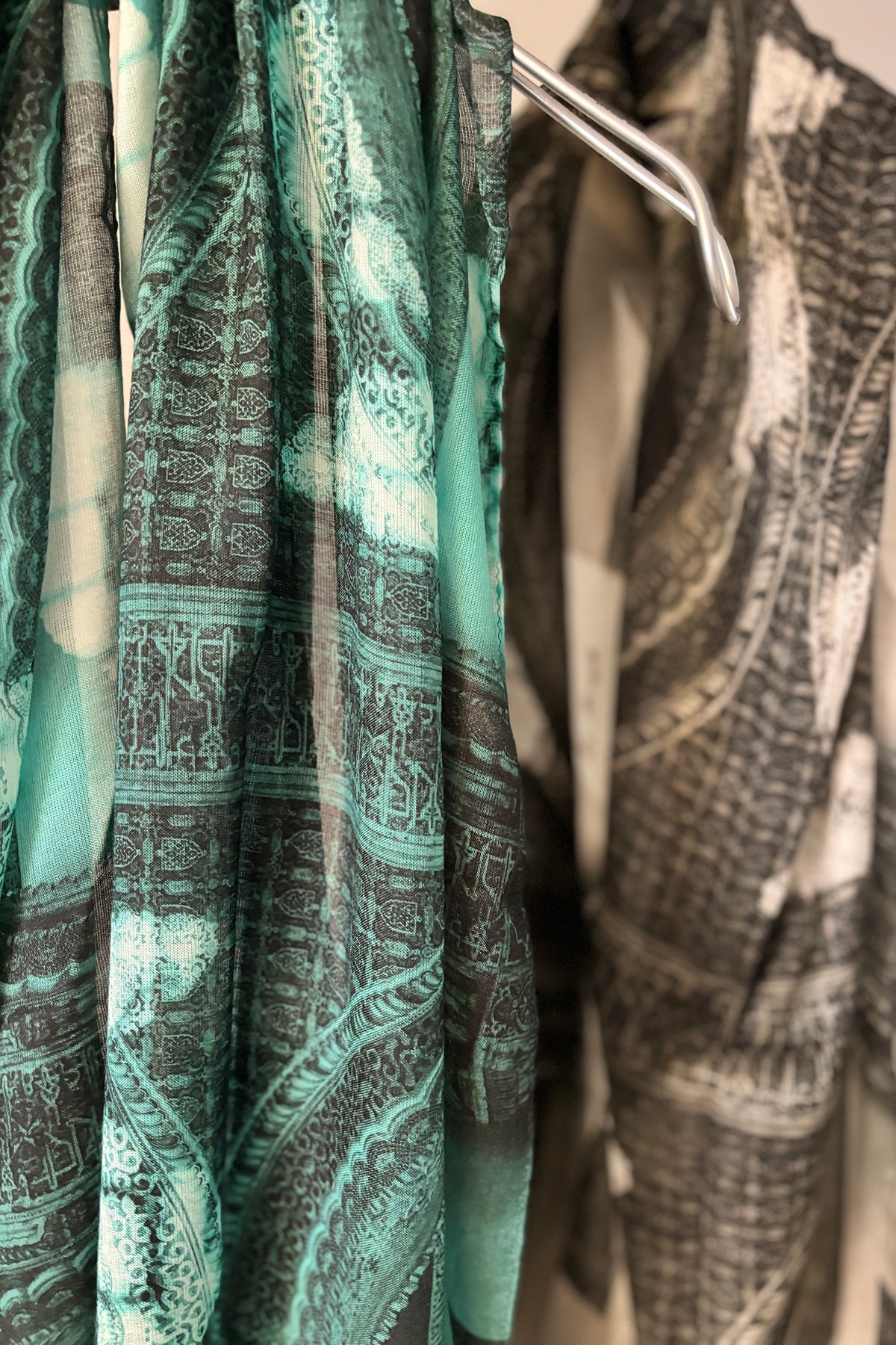 Sample SALE アラベスクアーチプリントストール