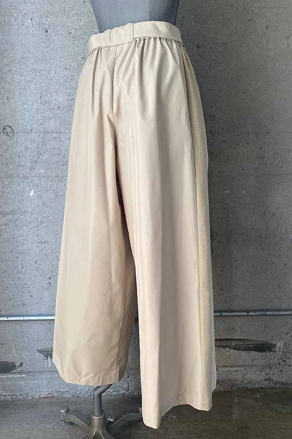 メモリッチタッサータックワイドパンツ
