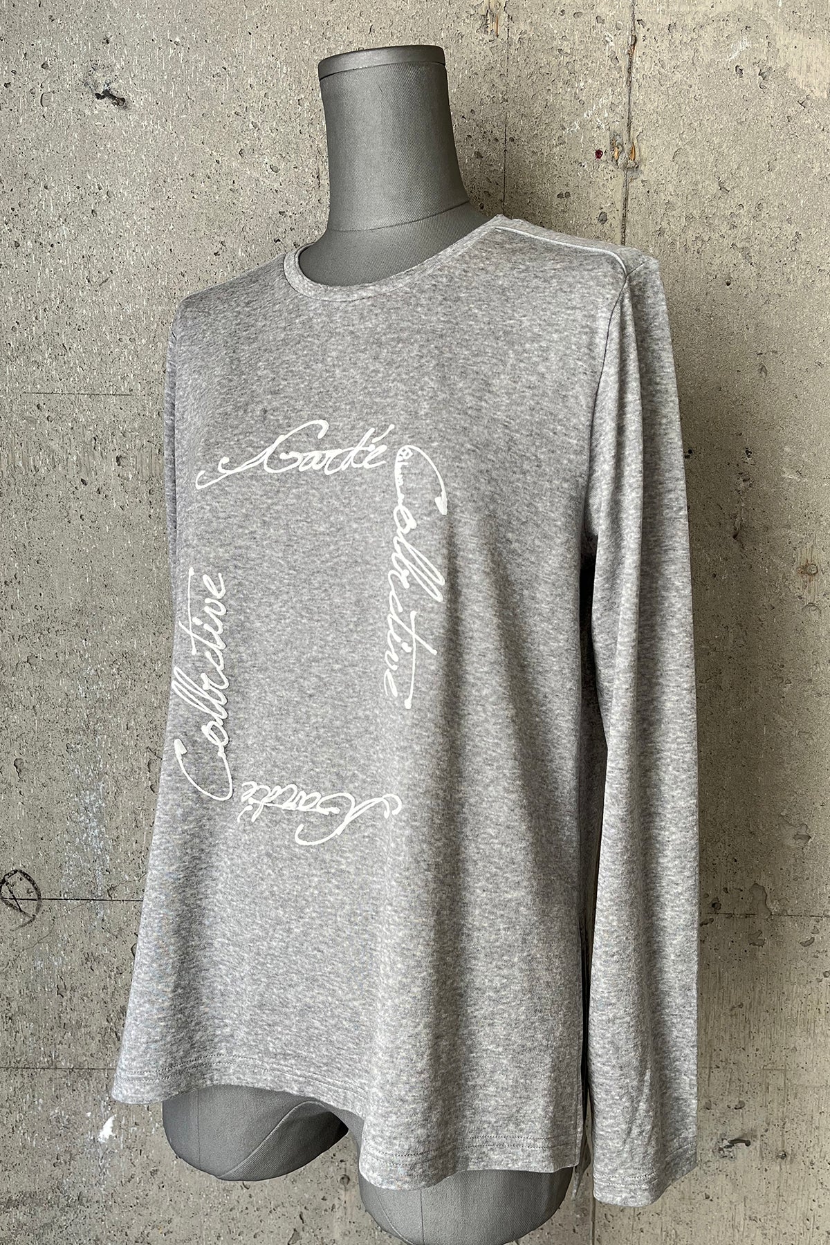 シンプルロゴカットソー