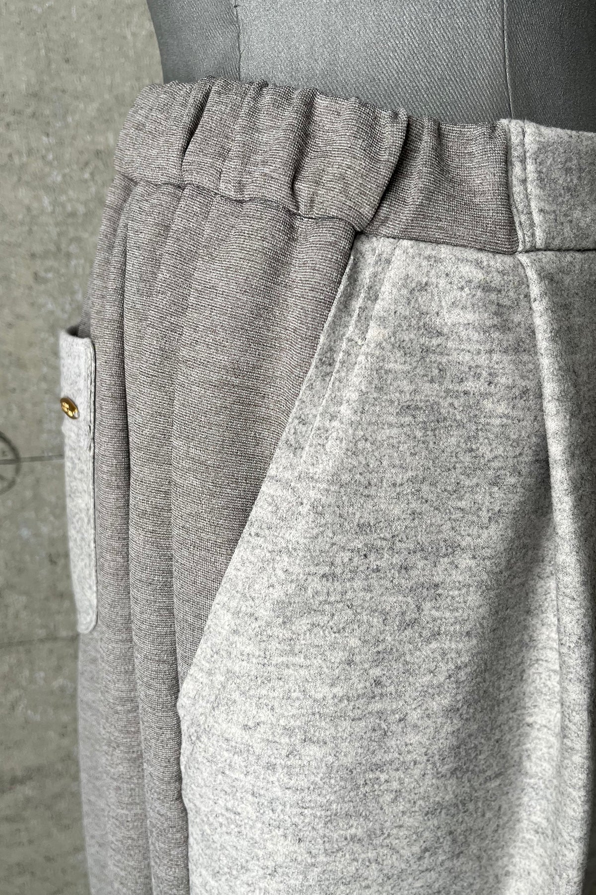 NEW!ミドルジャージータックパンツ
