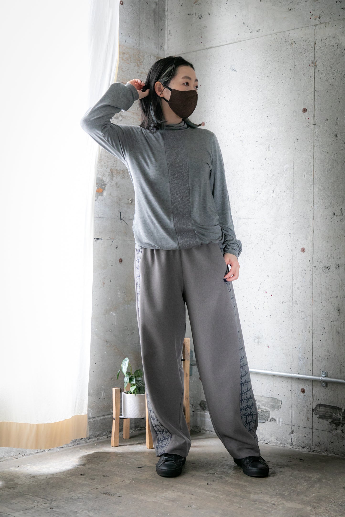 裏起毛プルオーバー