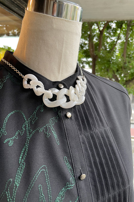 Sample  SALE　ヴィンテージ樹脂ネックレス